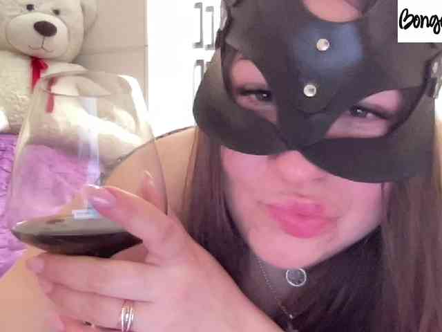 SweetStrawberry1 webcam