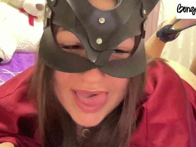 SweetStrawberry1 webcam
