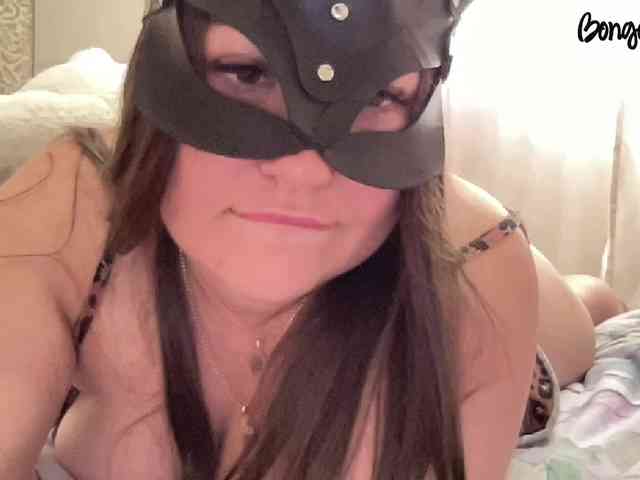 SweetStrawberry1 webcam