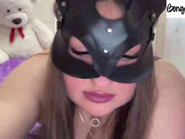 SweetStrawberry1 webcam