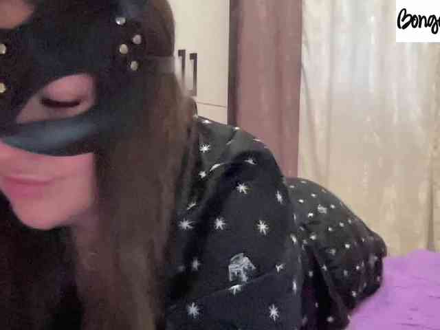 SweetStrawberry1 webcam