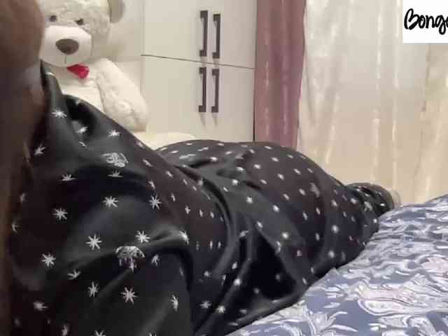SweetStrawberry11 webcam