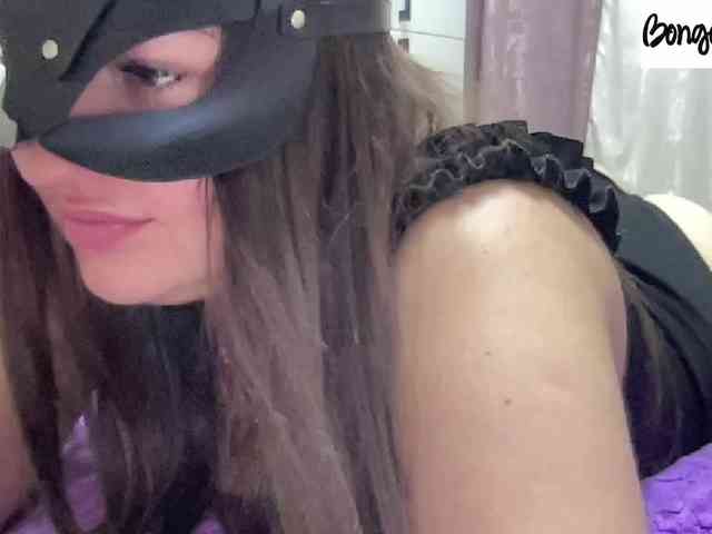 SweetStrawberry1 webcam