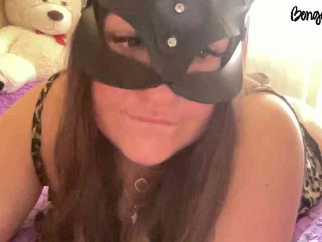 SweetStrawberry1 webcam