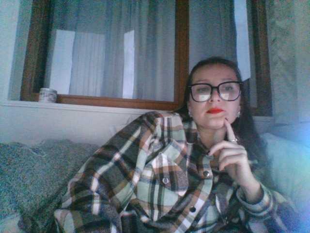 Yulia777's BongaCams show and profile