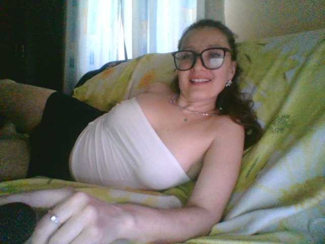 Yulia777's BongaCams show and profile