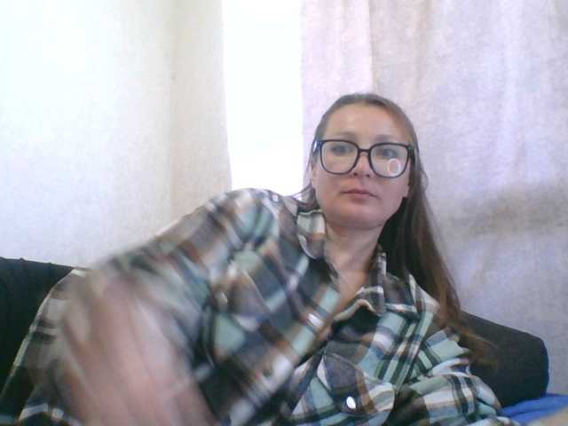 Sex chat gratuit in direct cu Yulia777 pe BongaCams