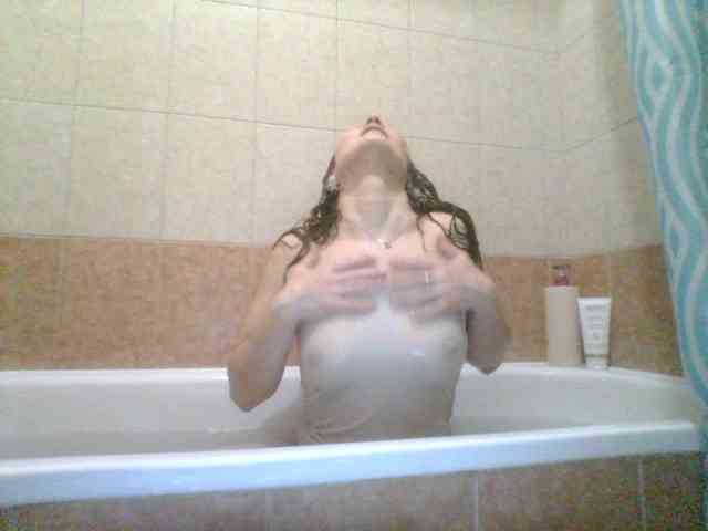 Yuliya333 webcam