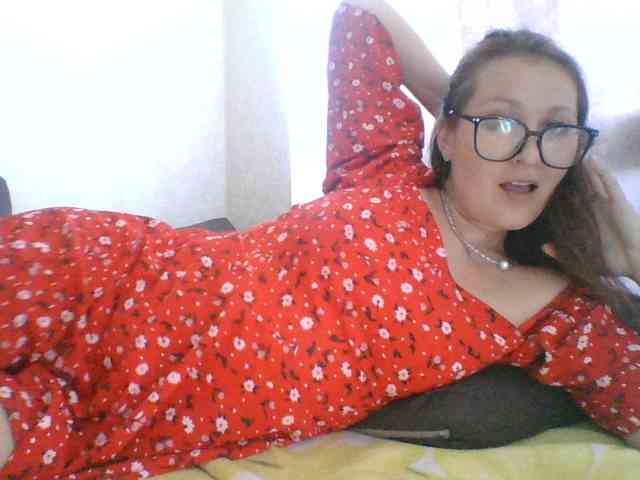 Yuliya333 webcam