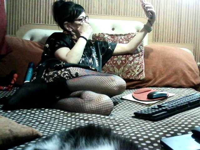 AlanaXDream live cam on BongaCams