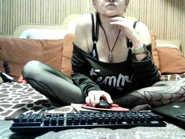 AlanaXDream webcam