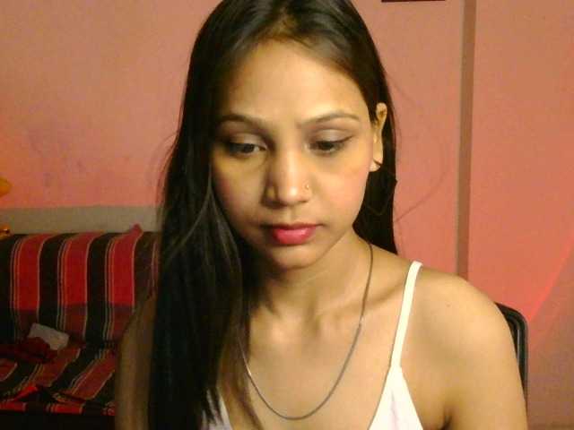 Yashika live cam on BongaCams