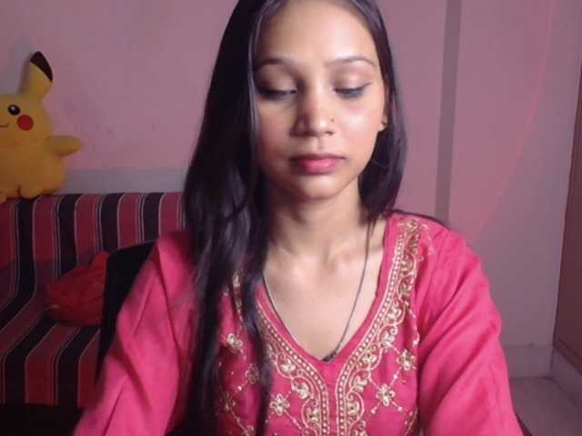 Yashika live cam on BongaCams