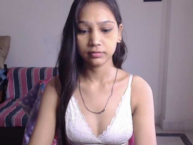 Yashika live cam on BongaCams