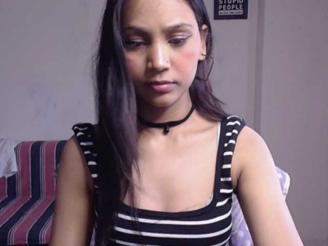 Yashika live webcam show