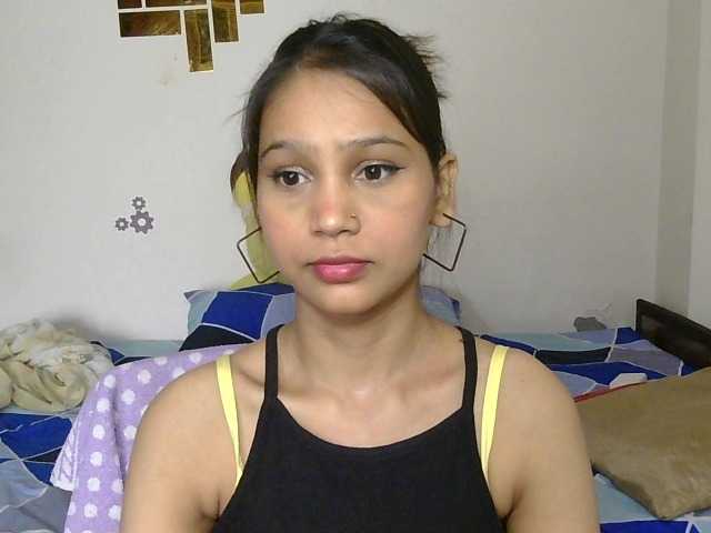 Yashika live webcam show