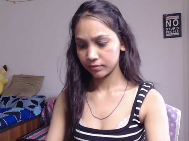 Yashika live cam on BongaCams