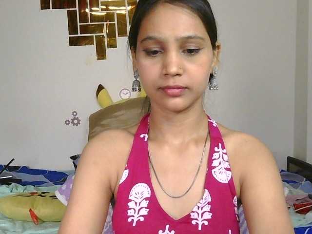 Yashika live cam on BongaCams
