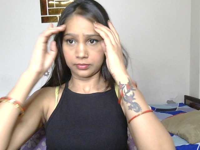 Yashika live webcam show