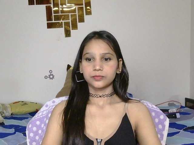 Yashika live webcam show