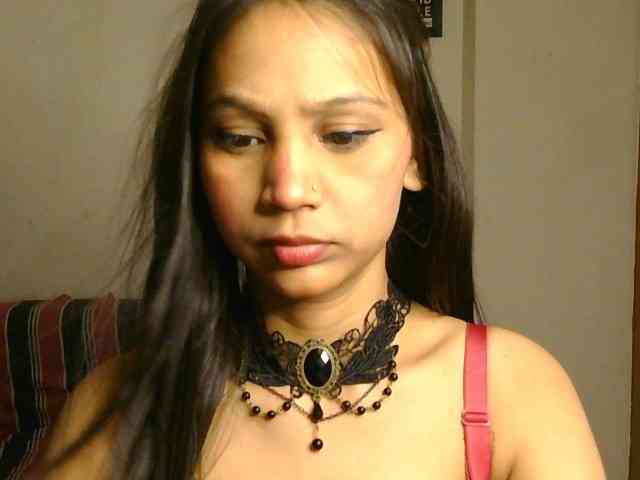 Yashika Live Webcam on BongaCams