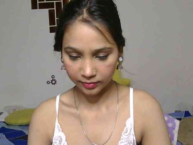 Yashika Live Webcam on BongaCams