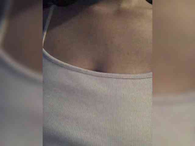 -Molly webcam