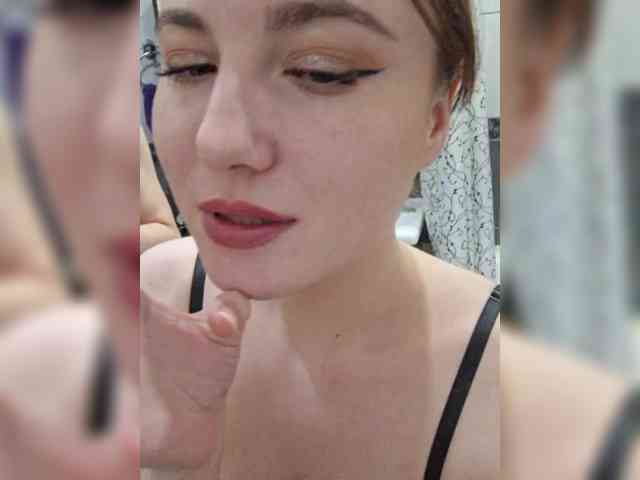 Модель: -Molly