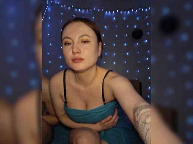 Модель: -Molly