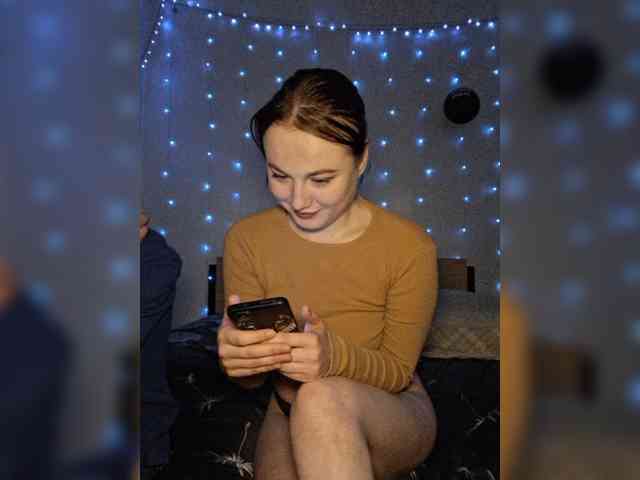 -Molly webcam