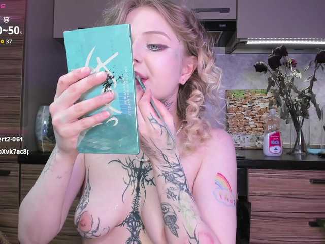 goth-bimbo's BongaCams show and profile