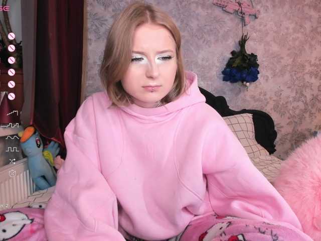 goth-bimbo live cam on BongaCams