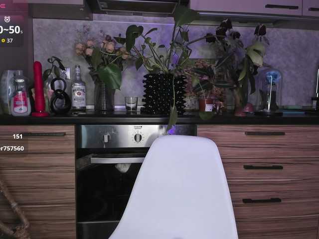 go to chat with goth-bimbo