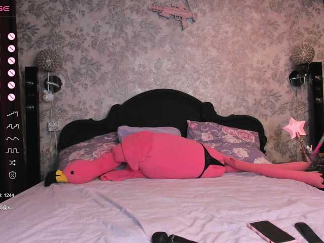 goth-bimbo live cam preview