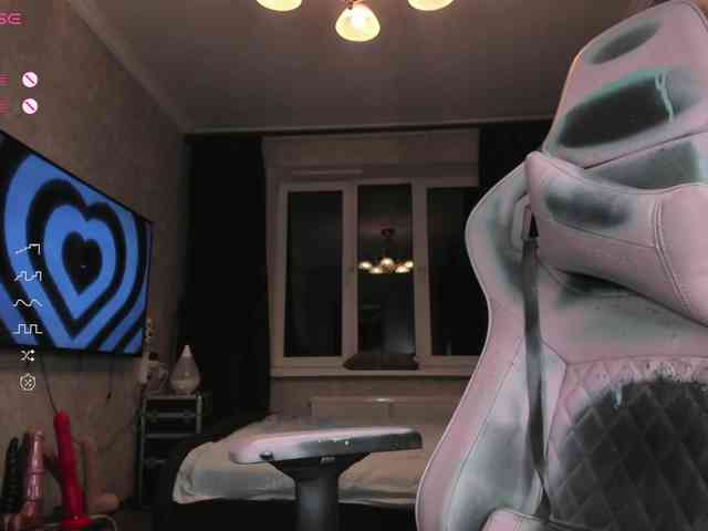 goth-bimbo webcam