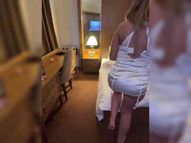 ALENA85 webcam