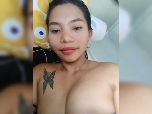 kittycutee live cam on BongaCams