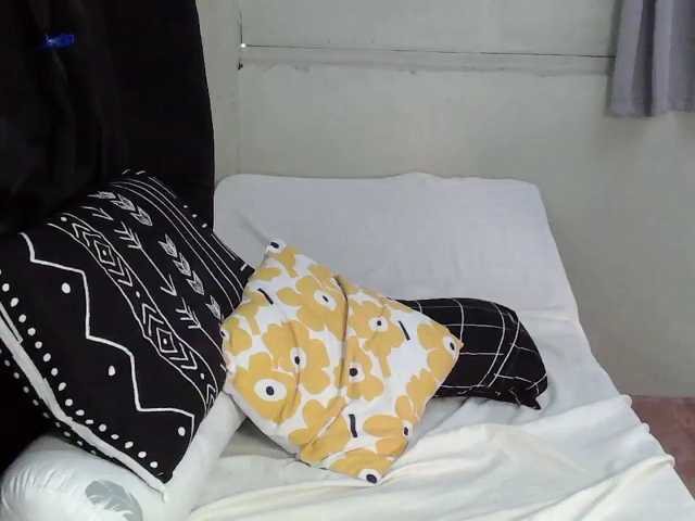 kittycutee live cam on BongaCams