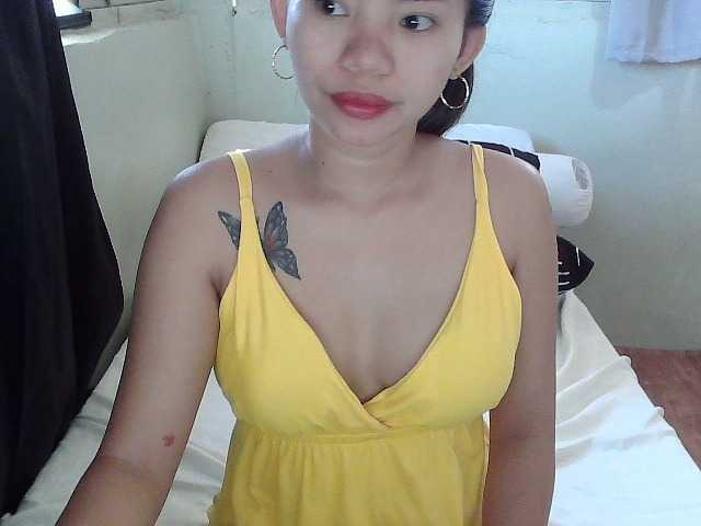 kittycutee live cam on BongaCams