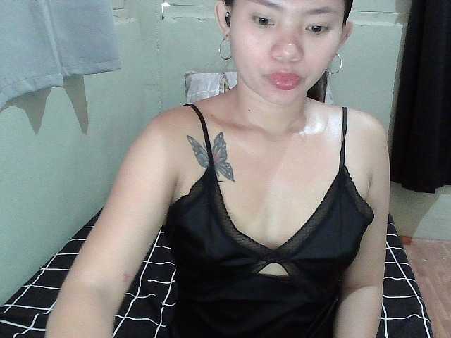 kittycutee live cam on BongaCams