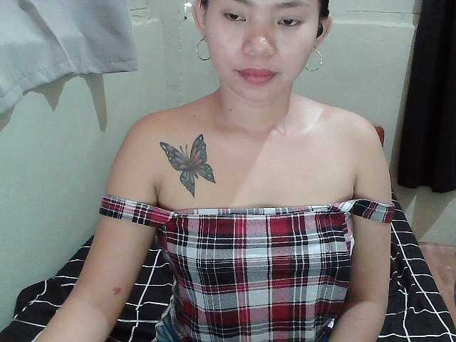kittycutee live on BongaCams