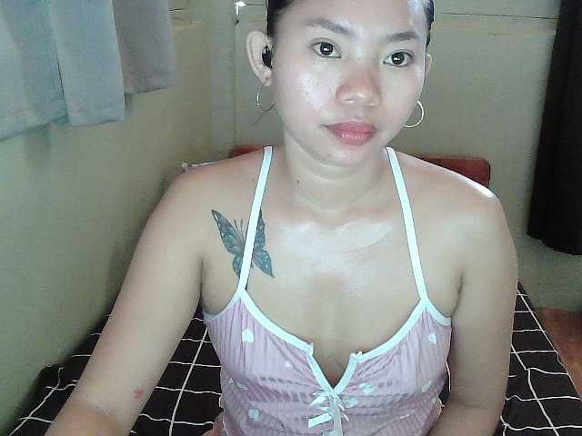 kittycutee live cam on BongaCams