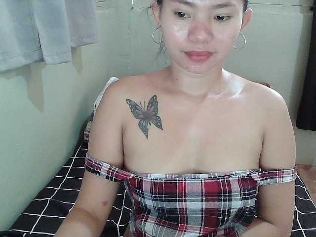 kittycutee live cam on BongaCams