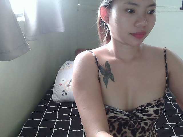 kittycutee live cam on BongaCams