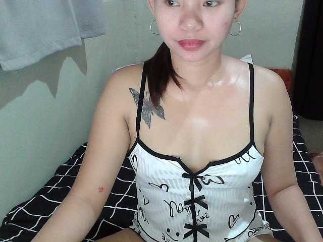 kittycutee live cam on BongaCams