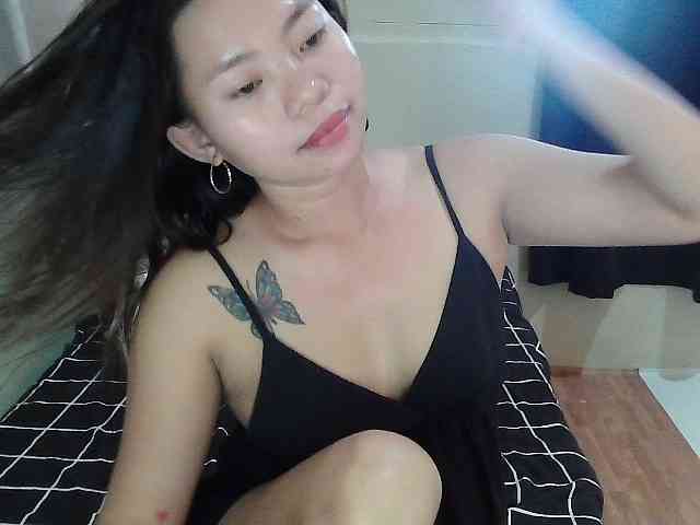 kittycutee Live Webcam on BongaCams