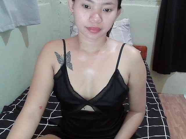 Kittycutee's cam show statistics and live stream