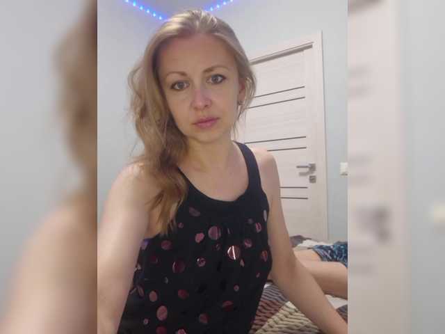 Chelsi16 live webcam show
