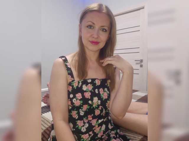 Chelsi16 live cam on BongaCams