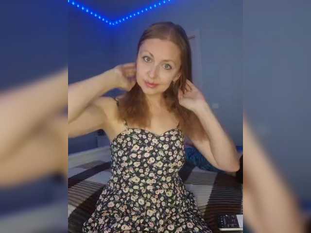 Chelsi16 live cam on BongaCams